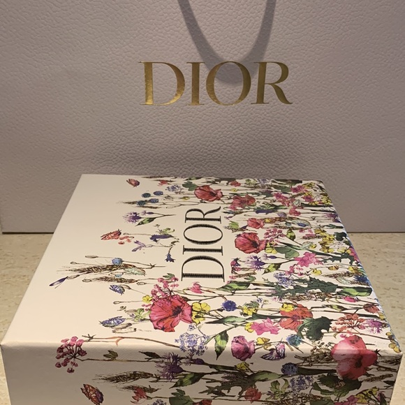 ❤️Authentic Dior Box, Authentic Dior Golden Star&dior bag - Picture 3 of 7